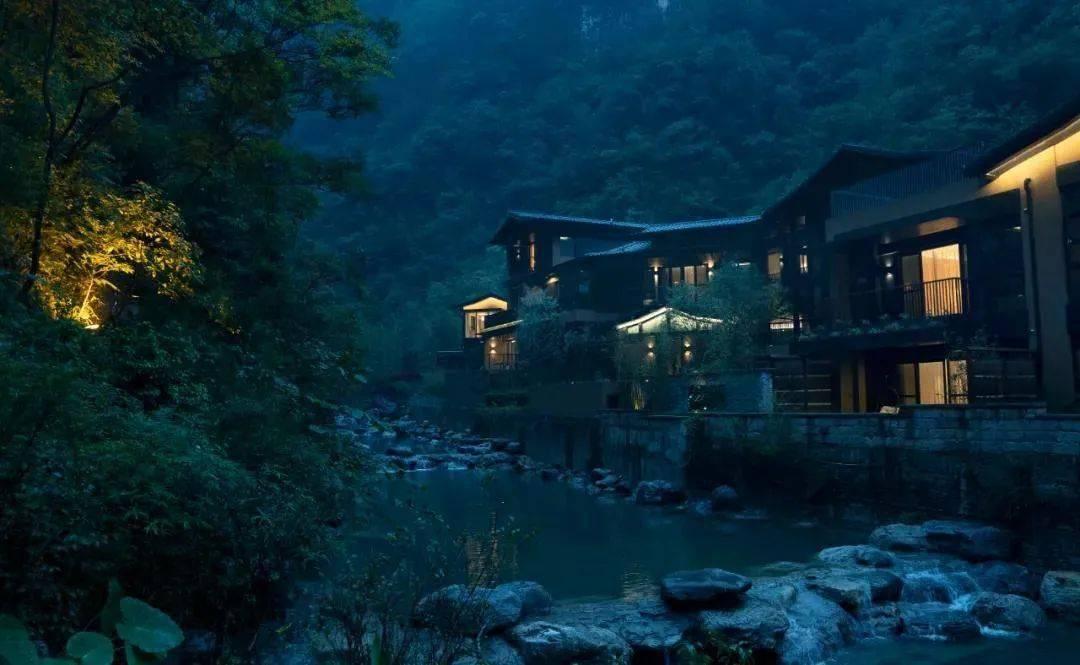 来弥勒太平湖森林小镇，赴一场春日花海之约